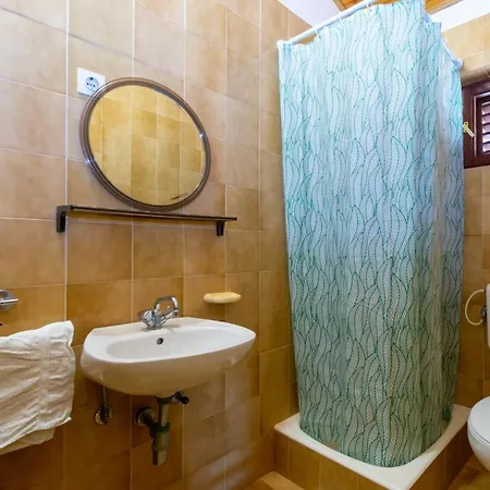 Apartments By The Sea Mandre, Pag - 4101