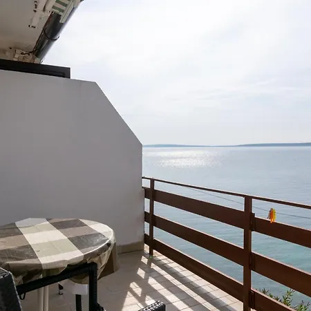 Apartments By The Sea Mandre, Pag - 4101 *