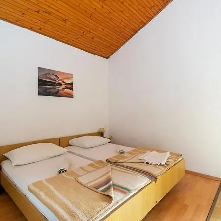 By The Sea Mandre, Pag - 4101 * Kolan